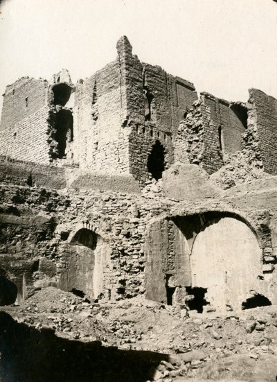 Kyrkan i S:t Simeons kloster, nordvästra hörnet före restaurering, Aswan, Egypten, fotografi av Ugo Monneret de Villard av Ugo Monneret de Villard