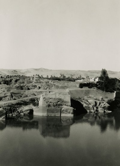 Tempelruiner på ön Elephantine, med Kleopatras bad i förgrunden, Aswan, Egypten, foto av Ugo Monneret de Villard av Ugo Monneret de Villard
