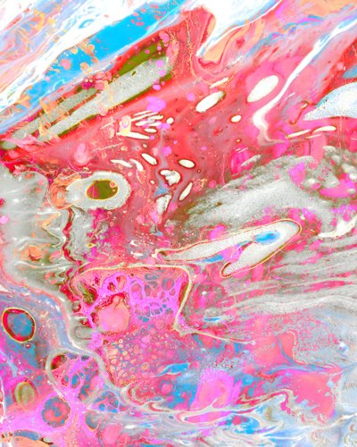 Livfulla, flytande rosa virvlar av Uma Gokhale