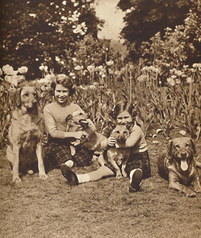 -Och vänner, prinsessorna Elizabeth och Mary på Royal Lodge, Windsor, c1936 1937 av Unbekannt