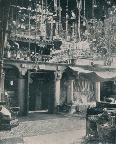 Ett hörn i Mr. Louis C. Tiffanys studio, 1897 av Unbekannt