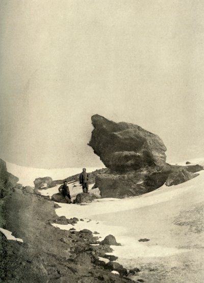 A Great Kenyte Boulder Close To The Winter Quarters, c1908, 1909. av Unbekannt
