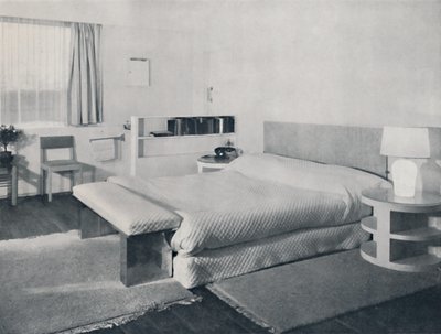 Ett sovrum i ett hus på landet, av Duncan Miller, London, 1936 av Unbekannt