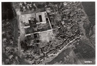 Flygfoto över en by, Egypten, 1931 1933 av Unbekannt