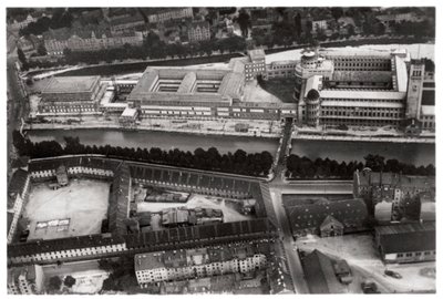 Flygfoto över Deutsches Museum, München, Tyskland, från en Zeppelin, c1931 1933 av Unbekannt