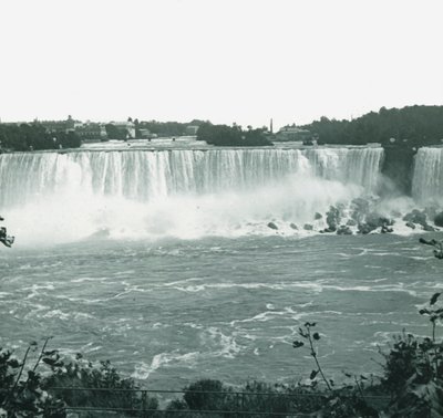 American Falls, Niagara Falls, New York, USA. av Unbekannt