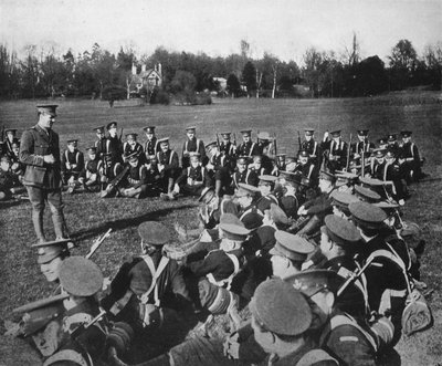 En utomhusföreläsning i Parks, Oxford, 1915 av Unbekannt
