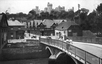 Arundel slott och bro, Arundel, West Sussex, c1900-c1920s av Unbekannt