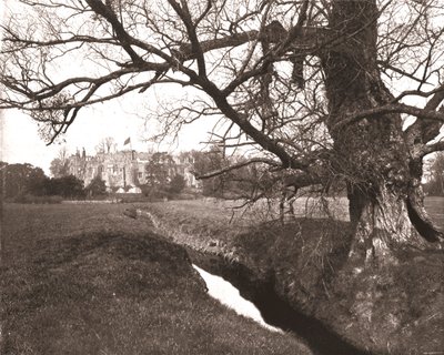 Berkeley Castle, Berkeley, Gloucestershire, 1894. av Unbekannt