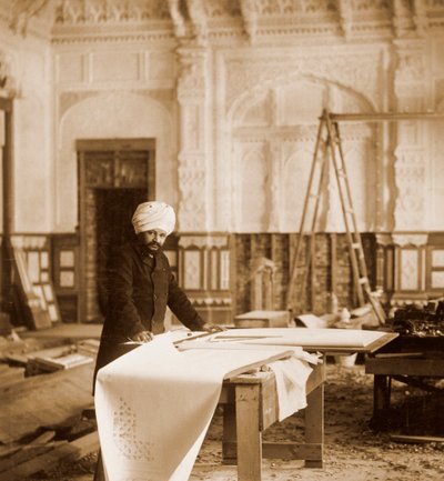 Bhai Ram Singh på jobbet i Indian Room, Osborne House, Isle of Wight, 1892 av Unbekannt