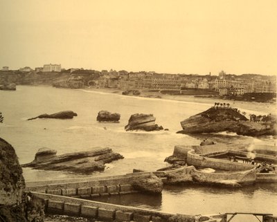 Biarritz - Översikt tagen från Atalaye, c1930. av Unbekannt