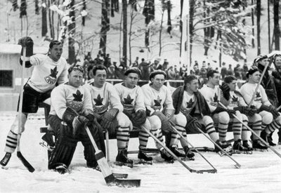 Kanadensiska ishockeylag, vinter-OS, Garmisch-Partenkirchen, Tyskland, 1936 av Unbekannt