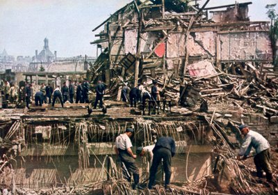 Rensa skräp, Dunkirk, Frankrike, 1940 av Unbekannt