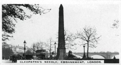 Cleopatras Needle, Embankment, London, c1920-talet av Unbekannt