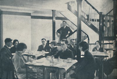 Komfort för passagerare och kabinen av en fantastisk centralkontroll, c1935 av Unbekannt