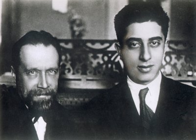 Kompositörerna Nikolai Myaskovsky och Aram Khachaturian, 1933 av Unbekannt