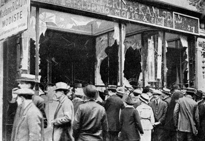 Skadad österrikisk juvelerarbutik, Paris, första världskriget, 1914 av Unbekannt