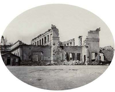 Skadad byggnad i Sevastopol efter Krimkriget, Krim, 1850-talet av Unbekannt