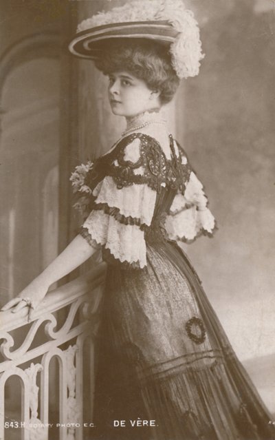 DeVere, 1879-1934, c1930. av Unbekannt