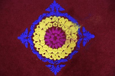 Diwali rangoli i Shirdi Sai Baba-templet, Leicester. Storbritannien av Unbekannt
