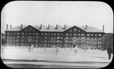 Dormitory Building, Harvard University, Massachusetts, USA, sent 1800- eller tidigt 1900-tal av Unbekannt