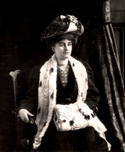 Dorothy Gladstone, sent 1800-tal av Unbekannt