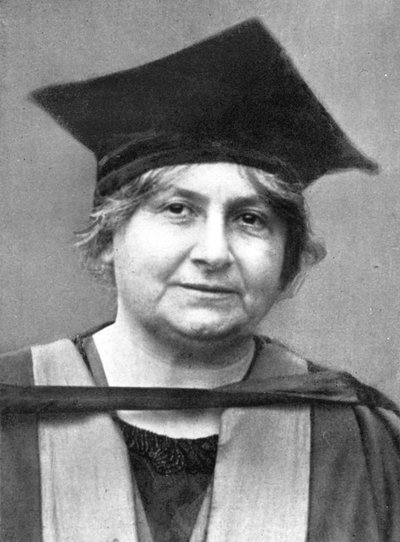 Dr Maria Montessori 1870-1952, italiensk filosof, 1926 av Unbekannt