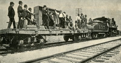 På väg till utomhusstudion, 1901. av Unbekannt
