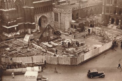 Uppförande av annexet till Westminster Abbey före kung George VIs kröning, 1937 av Unbekannt