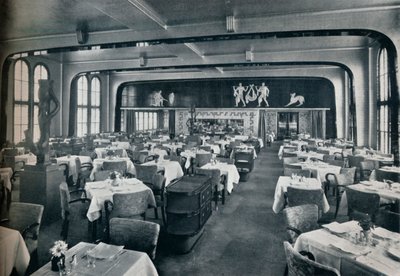 First Class Dining Saloon ombord på Victoria, 1931 av Unbekannt