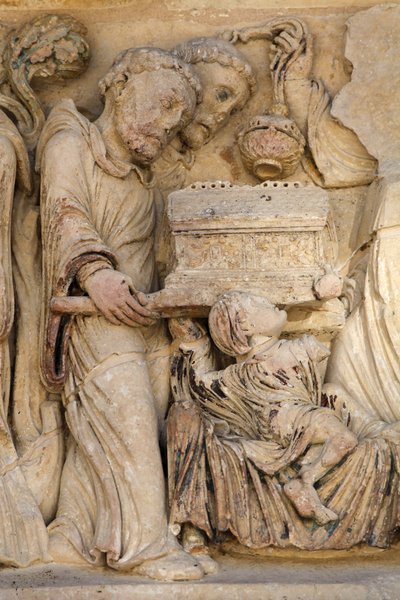 Fleury klosterbasilikan norra porten skulptur: Saint Benedict
