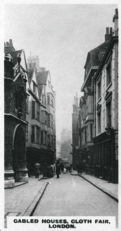 Gabled houses, Cloth Fair, London, c1920-talet av Unbekannt