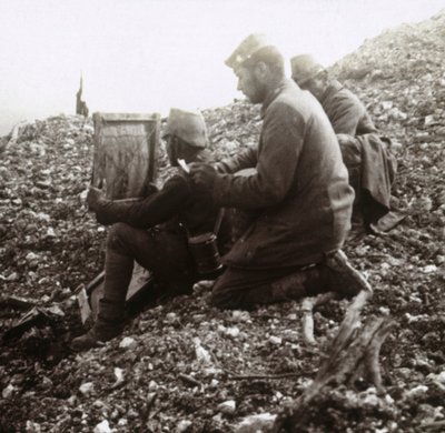 Tyska signalister utanför fästningen Vaux, Verdun, norra Frankrike, c1914-c1918 av Unbekannt
