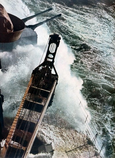 Tyskt krigsfartyg kämpar mot Atlanten, 1942 av Unbekannt