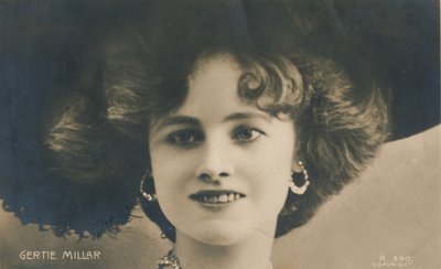 Gertie Millar, 1879-952, c1930. av Unbekannt