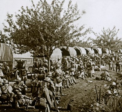 Går uppför linjen till Verdun, norra Frankrike, c1914-c1918 av Unbekannt