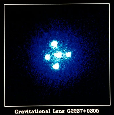 Gravitationslins G2237+0305 av Unbekannt