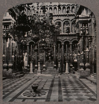 Grekisk katedral i Heliga gravskyrkan, Jerusalem, c1900 av Unbekannt