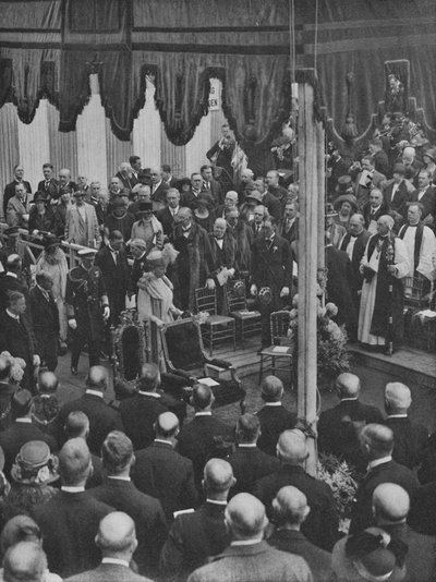 H.M. Kungen lägger grundstenen till Lloyds nya byggnad 23 maj 1925, 1928 av Unbekannt
