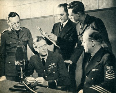 H.R.H. den bortgångne hertigen av Kent deltog i den amerikanska självständighetsdagen 1942. av Unbekannt