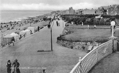 Semesterfirare på West Parade, Bexhill-on-Sea, East Sussex, c1900-c1920s av Unbekannt