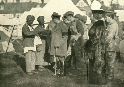 King George och Queen Mary besöker sårade soldater, första världskriget, 1915, c1920. av Unbekannt