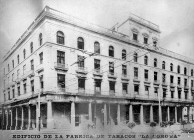 La Corona, tobaksfabrik, 1920-tal av Unbekannt