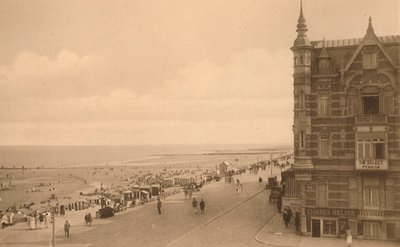 La Digue et la Plage, Promenade och stranden, c1900. av Unbekannt