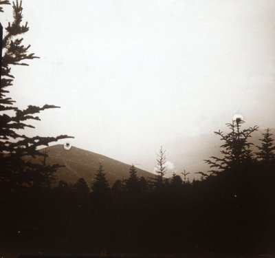 Landskap, rök på avstånd, Alsace, c1914-c1918 av Unbekannt
