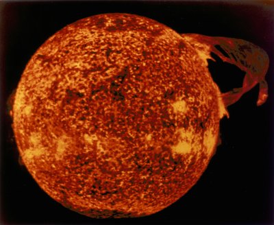 Stor solprominens i extremt ultraviolett ljus, 1973 av Unbekannt