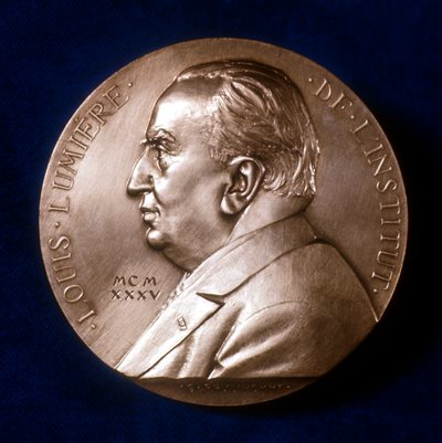 Louis Jean Lumiere 1864-1948, pionjär inom kinematografi, c1935 av Unbekannt