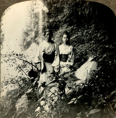 Maidens of the Land of the Rising Sun, under Kogijoku vattenfall..., c1900. . av Unbekannt