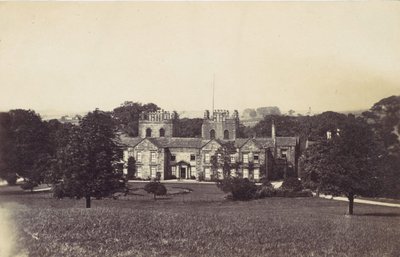 Herrgård med två torn sett från marken, 1860-talet. av Unbekannt