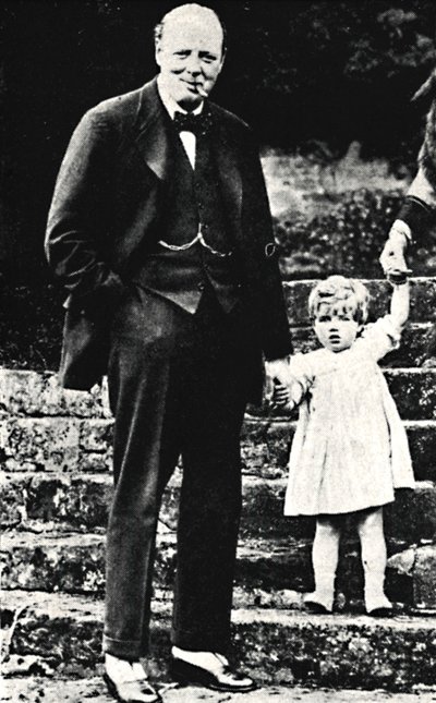 Herr Churchill med sin dotter, 1924, 1945. av Unbekannt